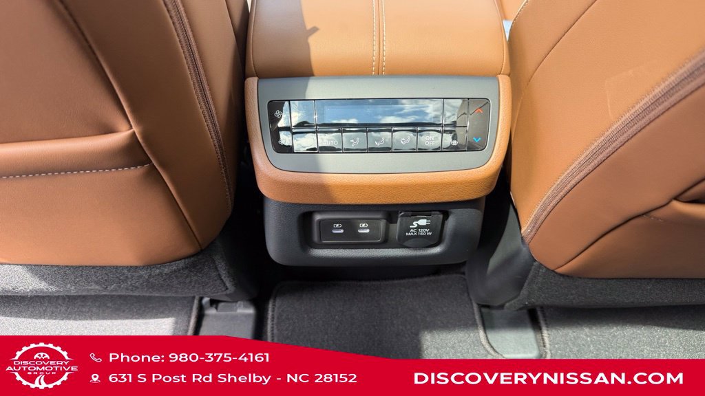 New 2026 Nissan Pathfinder Platinum AWD/4WD image 32