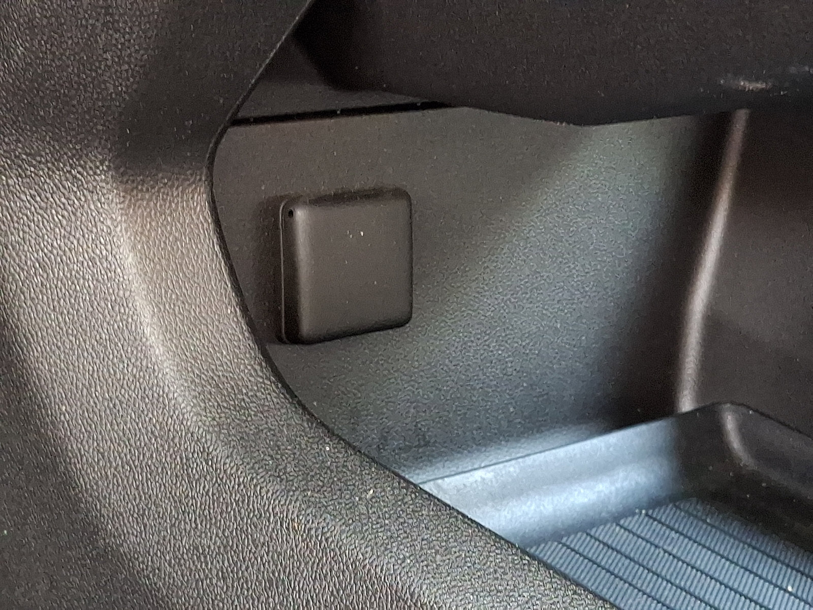 Certified 2025 Chevrolet Equinox EV LT w/ Convenience Package FWD image 27