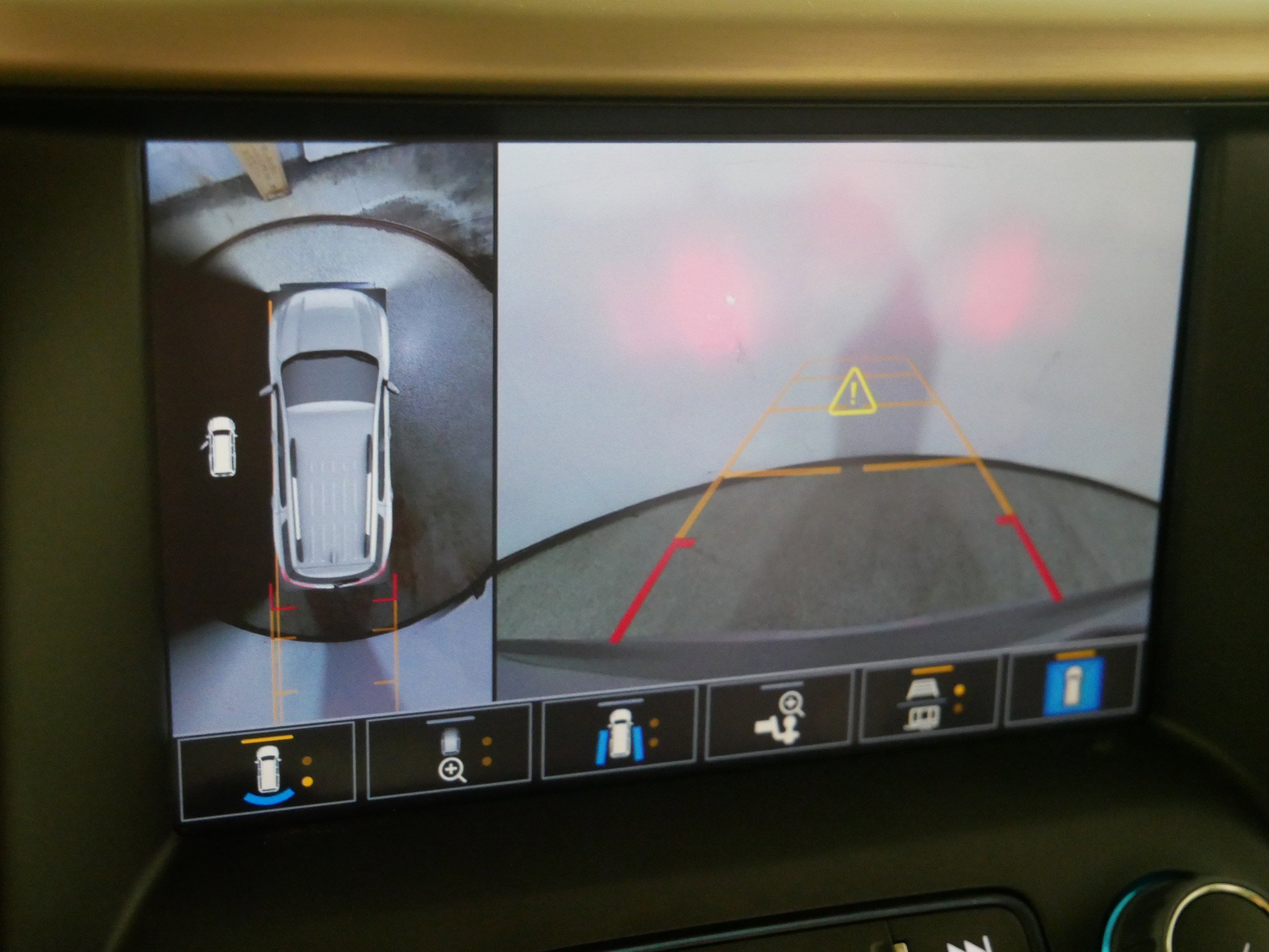 Used 2023 GMC Acadia Denali w/ Denali Ultimate Package image 32