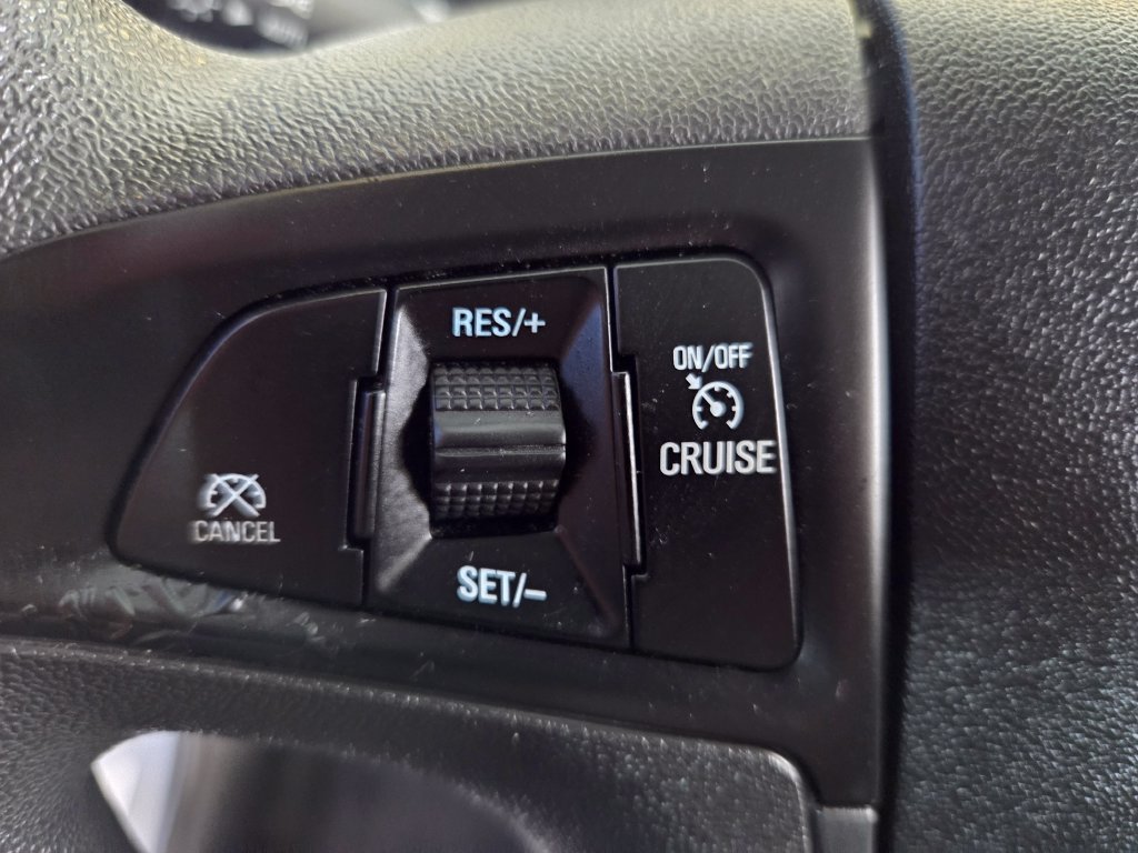Used 2016 Chevrolet Equinox L FWD image 29