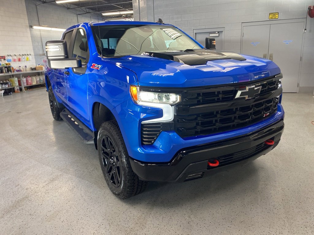 New 2026 Chevrolet Silverado 1500 LT Trail Boss w/ Convenience Package II image 1