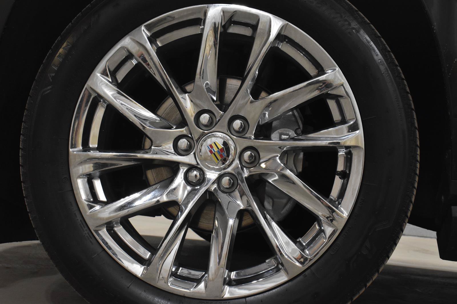Certified 2023 Cadillac Escalade Premium Luxury Platinum w/ LPO, Floor Liner Package AWD/4WD image 32