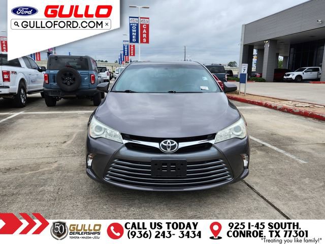 Used 2016 Toyota Camry LE FWD image 2