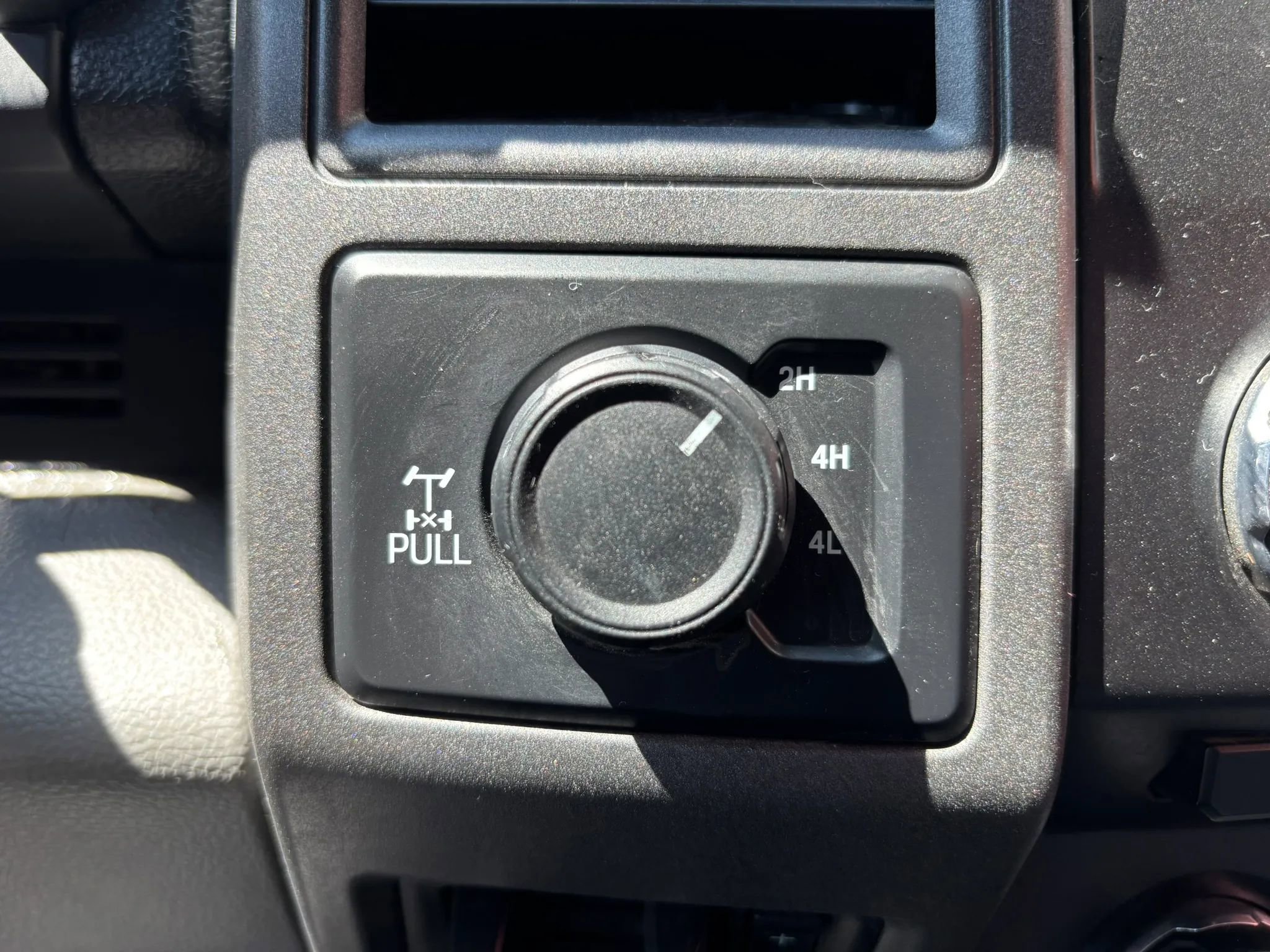 Used 2018 Ford F250 XL w/ Power Equipment Group image 23