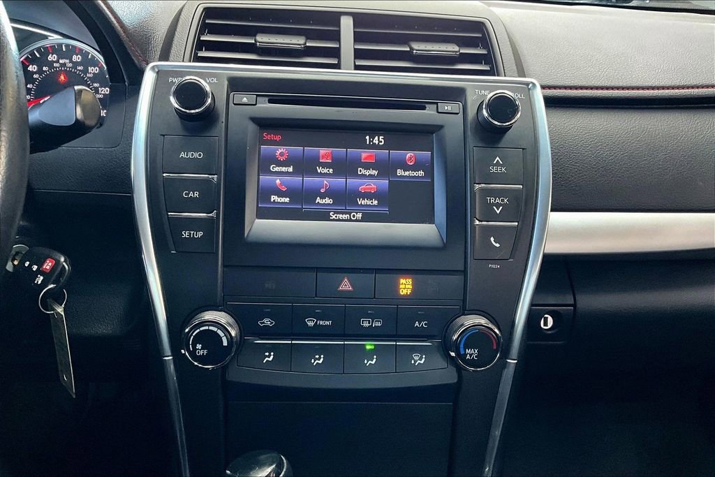 Used 2016 Toyota Camry SE FWD image 14