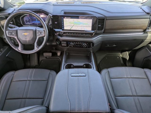 Used 2025 Chevrolet Silverado 3500 High Country w/ High Country Premium Package AWD/4WD image 12