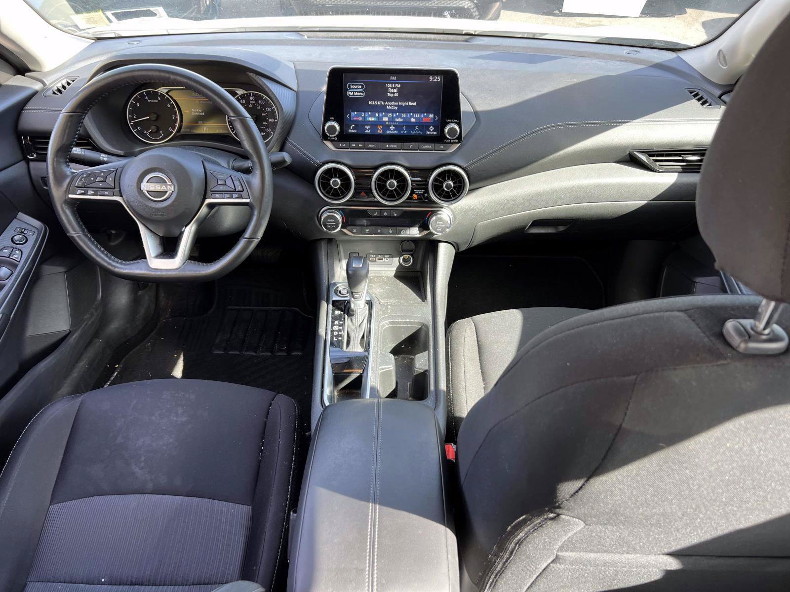 Used 2025 Nissan Sentra SV w/ All-Weather Package FWD image 11