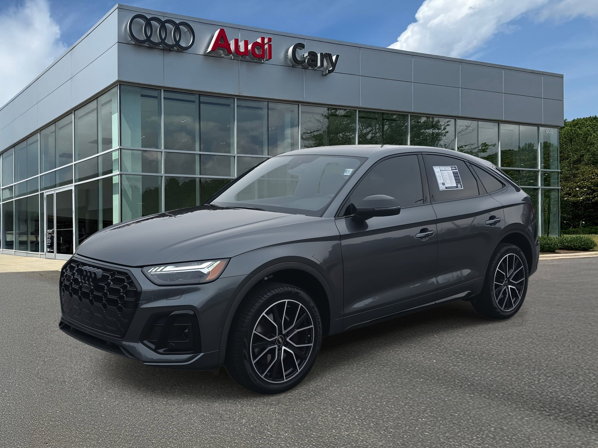 Used 2024 Audi SQ5 Prestige