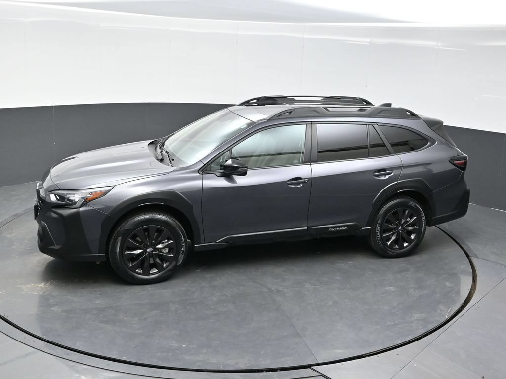 Used 2025 Subaru Outback Onyx Edition w/ Tech Package 3 AWD/4WD image 29