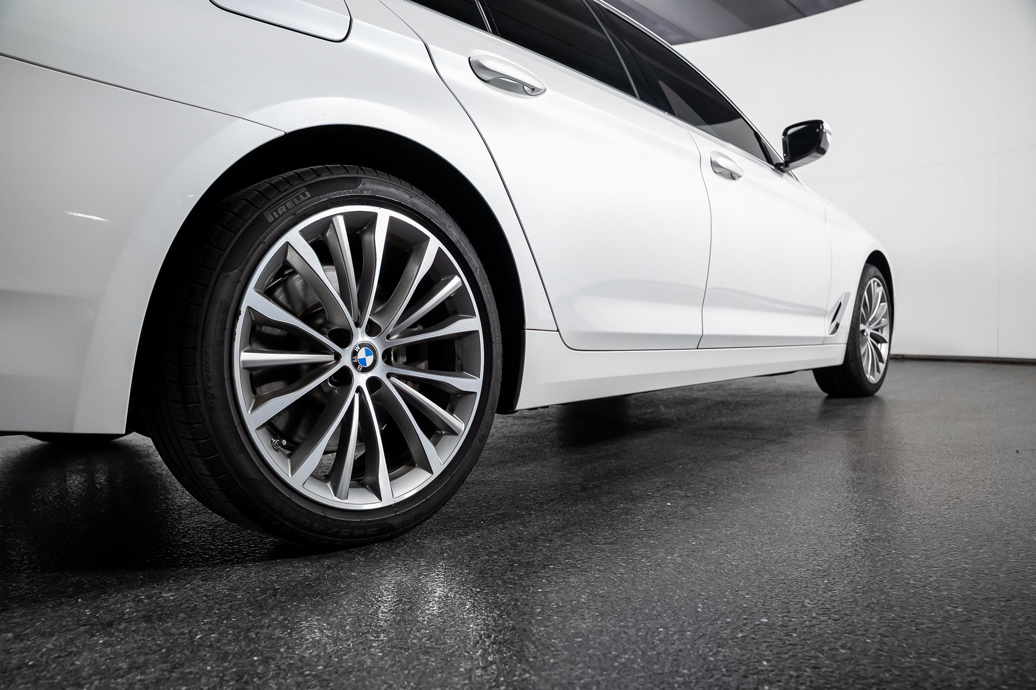Used 2021 BMW 540i xDrive w/ Premium Package AWD/4WD image 32