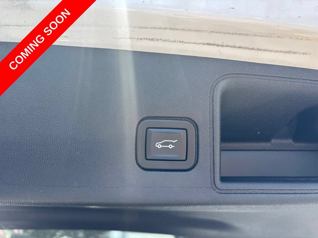 Used 2022 GMC Terrain Denali AWD/4WD image 11
