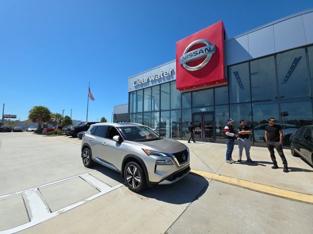 Used 2023 Nissan Rogue Platinum w/ Platinum Premium Package