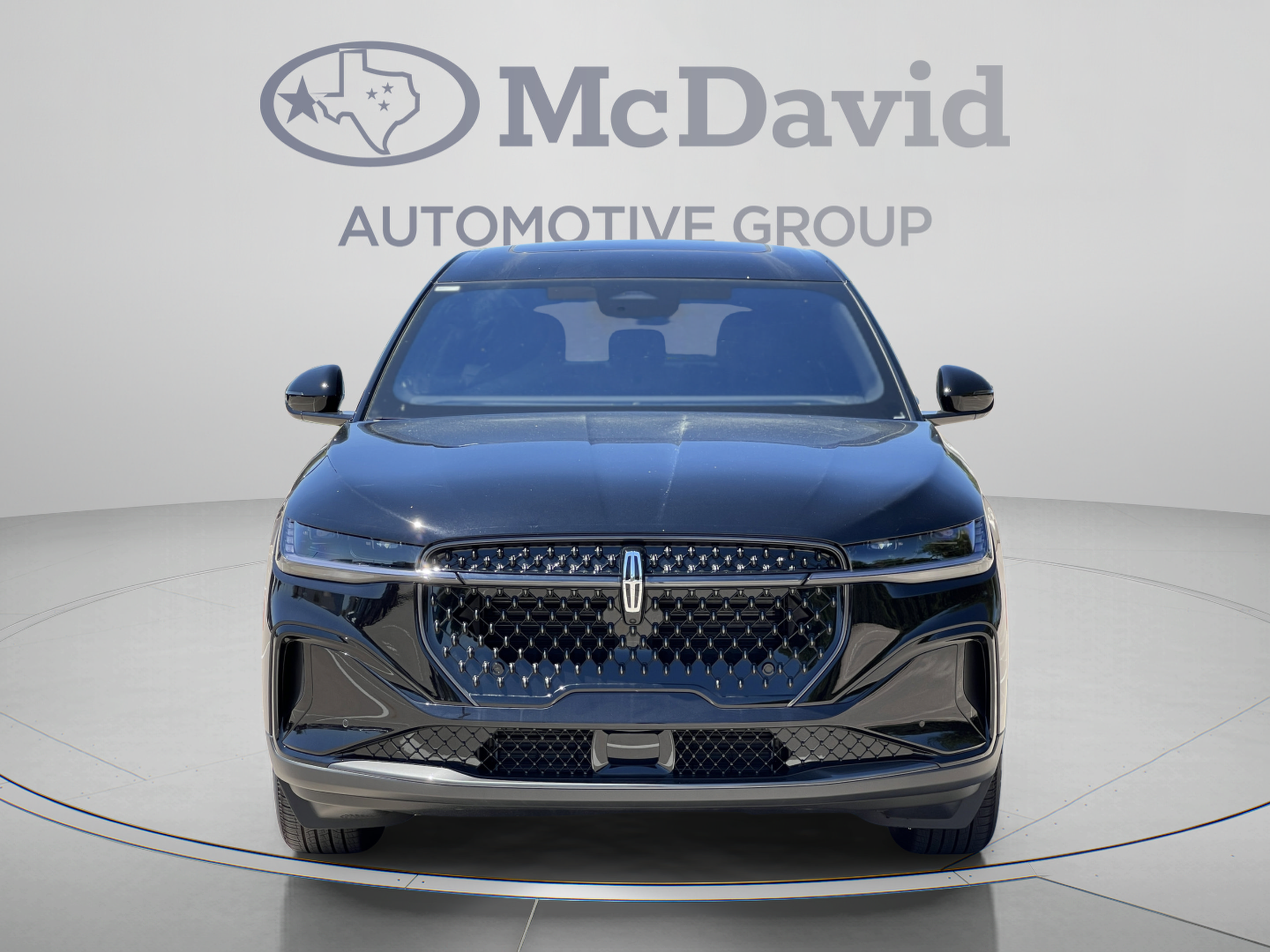 New 2025 Lincoln Nautilus Premier w/ Equipment Group 102A AWD/4WD image 9