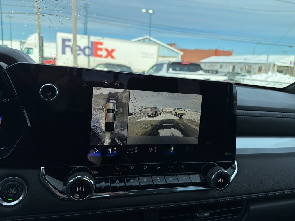 Used 2024 Chevrolet Colorado LT w/ LT Convenience Package II image 25