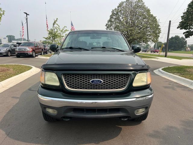 Used 2002 Ford F150 4x4 SuperCrew image 2