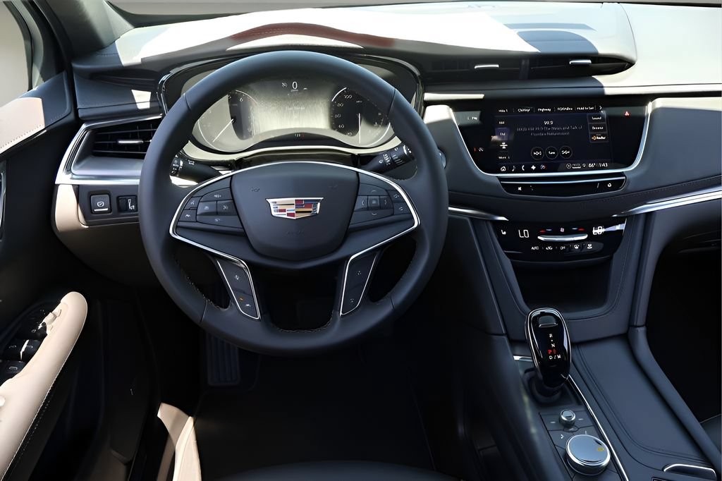 Certified 2026 Cadillac XT5 Luxury FWD image 16