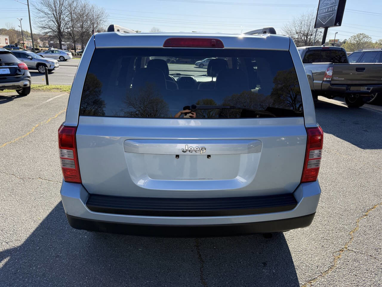 Used 2014 Jeep Patriot Sport w/ Power Value Group image 6