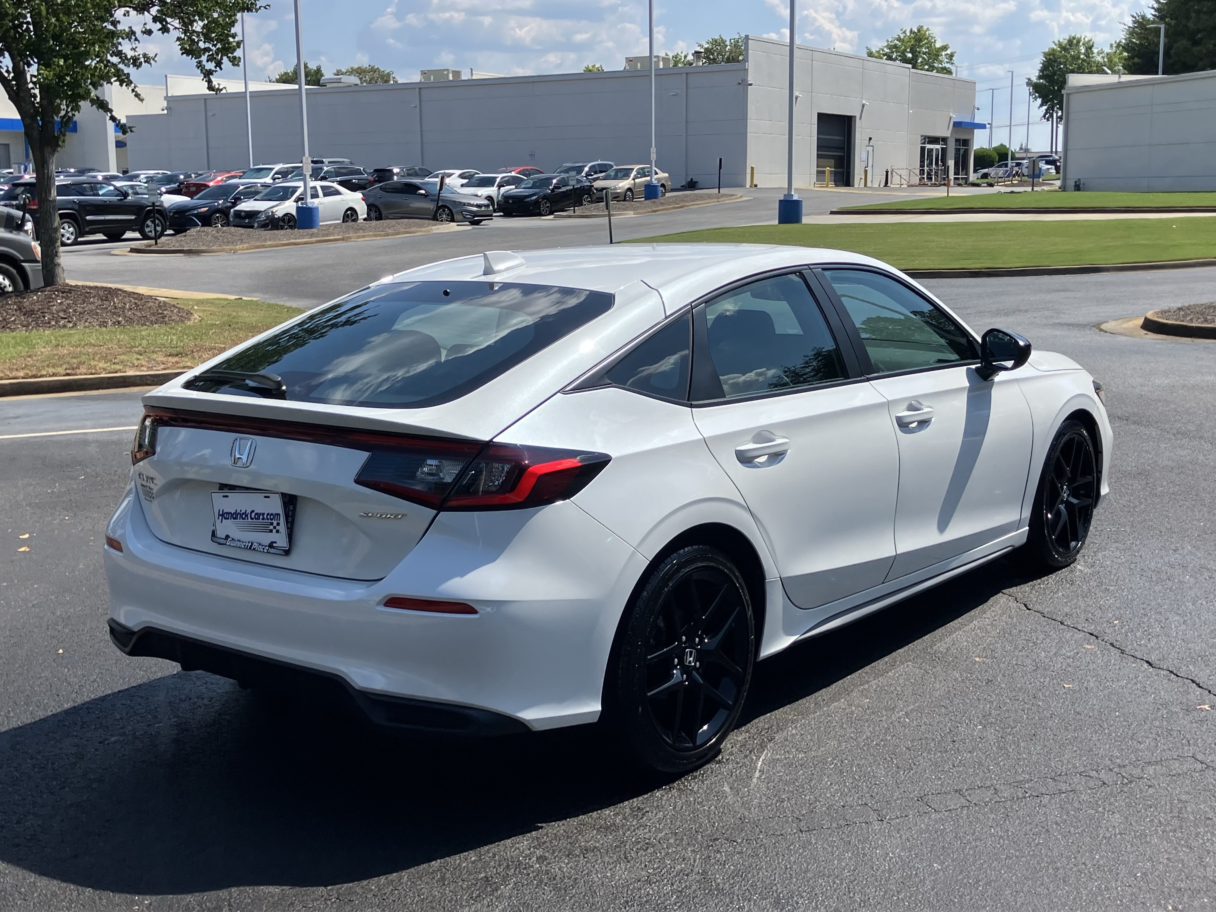 Used 2025 Honda Civic Sport image 10