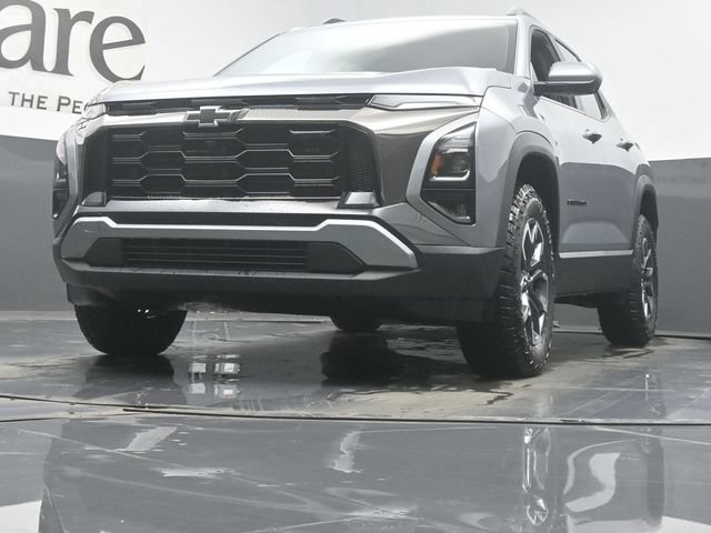 New 2026 Chevrolet Equinox ACTIV w/ Convenience Package III FWD image 4