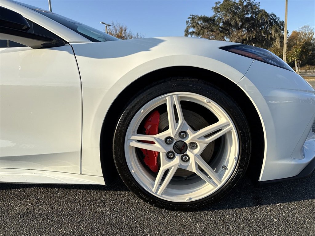 Used 2023 Chevrolet Corvette Stingray Premium Conv w/ Z51 Performance Package image 9