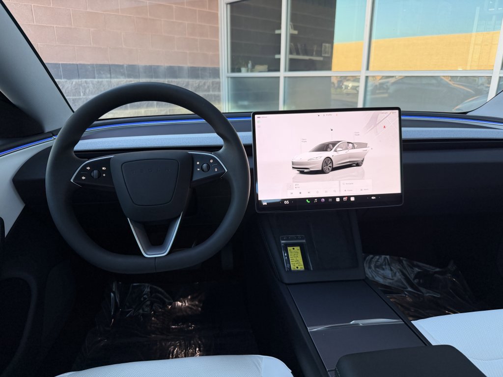 Used 2025 Tesla Model 3 Long Range image 16