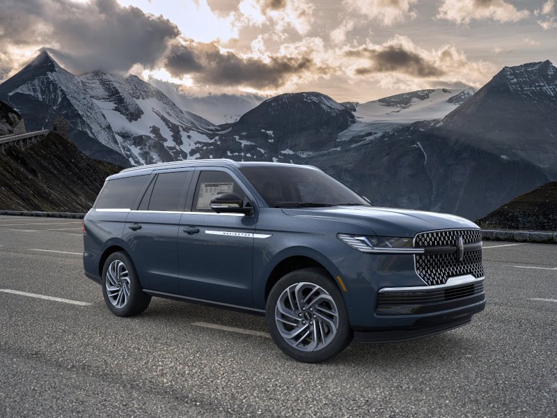 New 2026 Lincoln Navigator Reserve AWD/4WD image 7