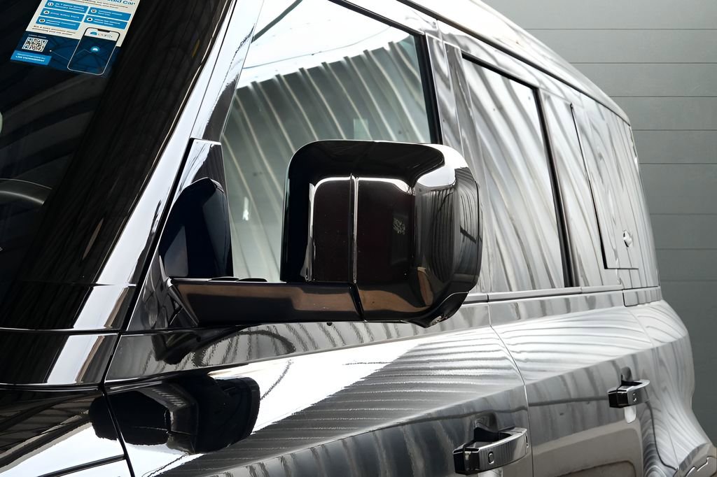 Used 2022 Land Rover Defender 110 XS Edition image 13