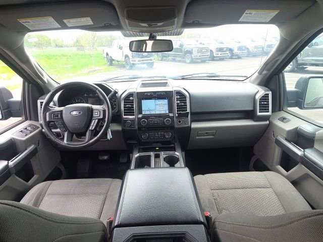 Used 2016 Ford F150 XLT w/ Equipment Group 302A Luxury AWD/4WD image 16