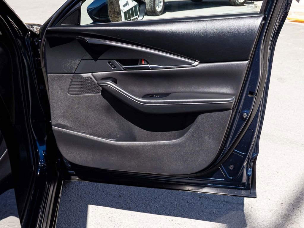 Used 2023 MAZDA CX-30 AWD 2.5 S w/ Preferred Package image 13