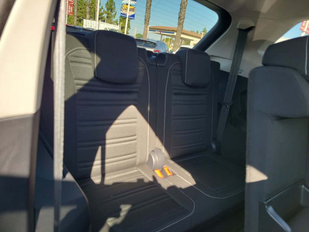 Used 2024 Volkswagen Tiguan S FWD image 19