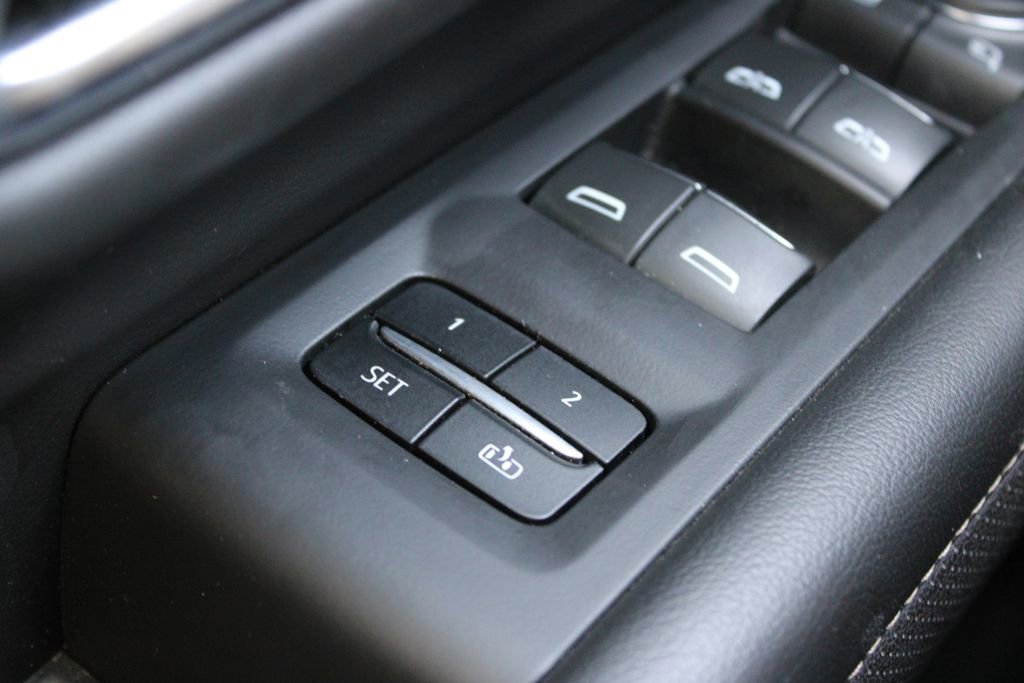 Used 2024 Chevrolet Tahoe Premier image 24