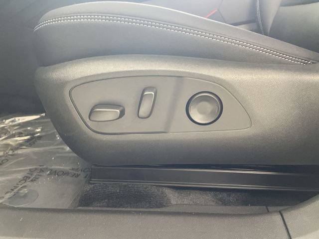 New 2025 Chevrolet Blazer EV LT image 27