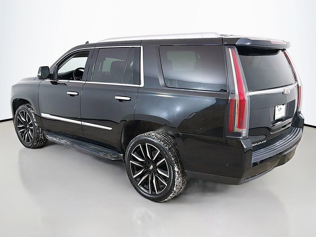 Used 2018 Cadillac Escalade Premium Luxury image 13