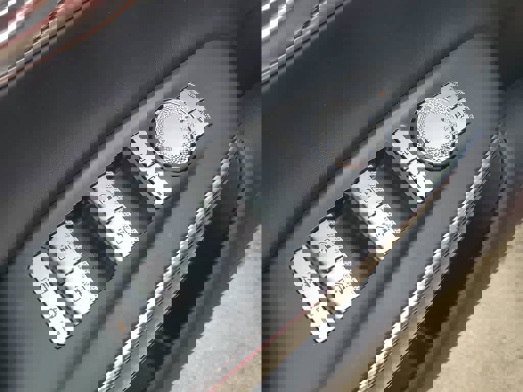 Used 2025 Genesis GV70 2.5T image 19