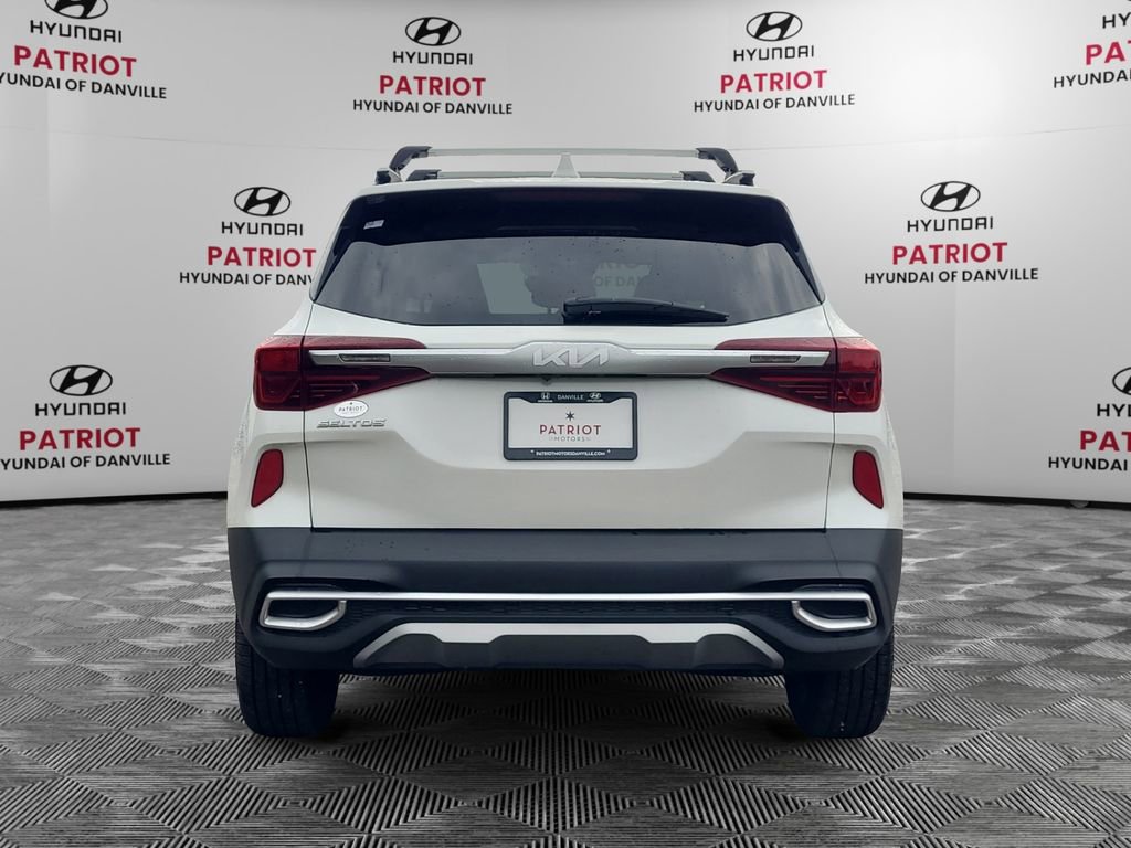 Used 2022 Kia Seltos EX AWD/4WD image 4