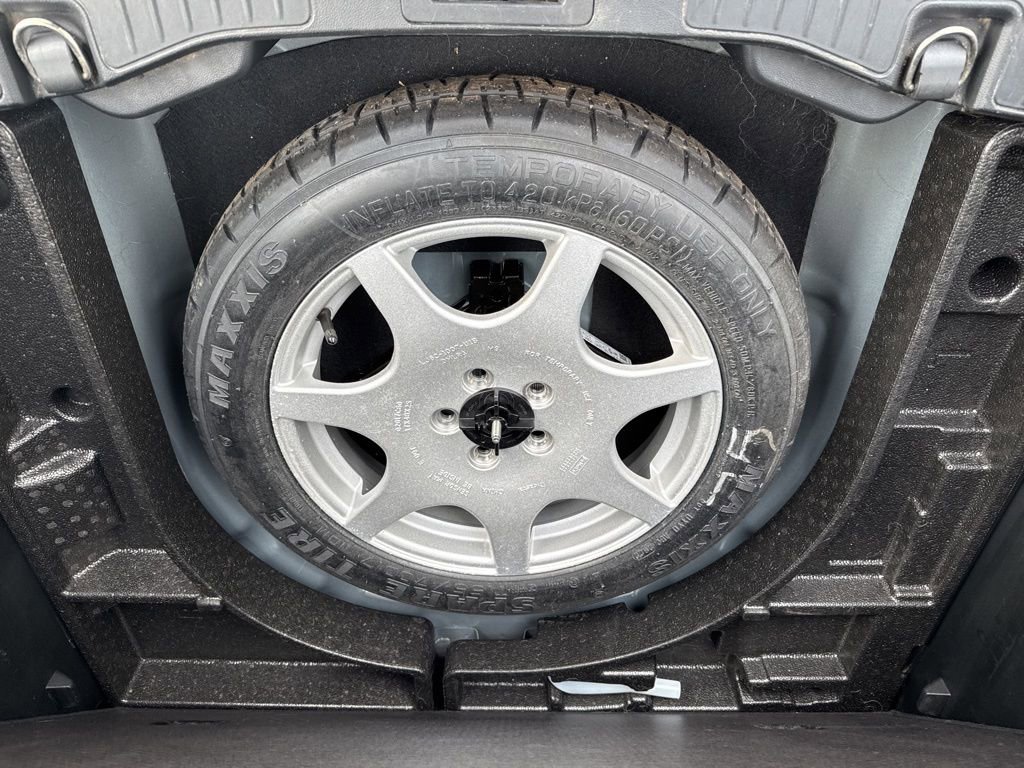 Certified 2022 Ford Escape SE w/ SE Sport Appearance Package image 28