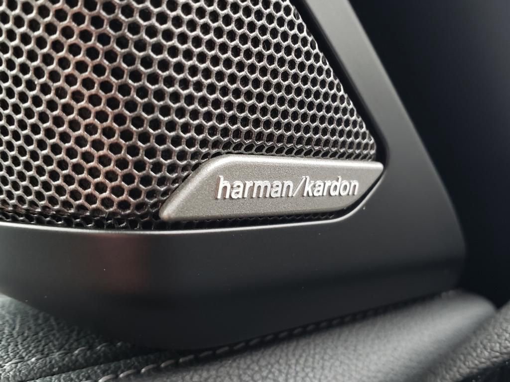 New 2026 BMW Z4 sDrive30i w/ Shadowloine Package image 18