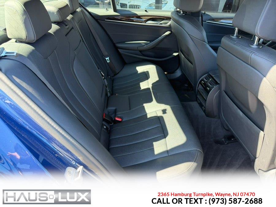 Used 2021 BMW 530i xDrive w/ Convenience Package AWD/4WD image 15
