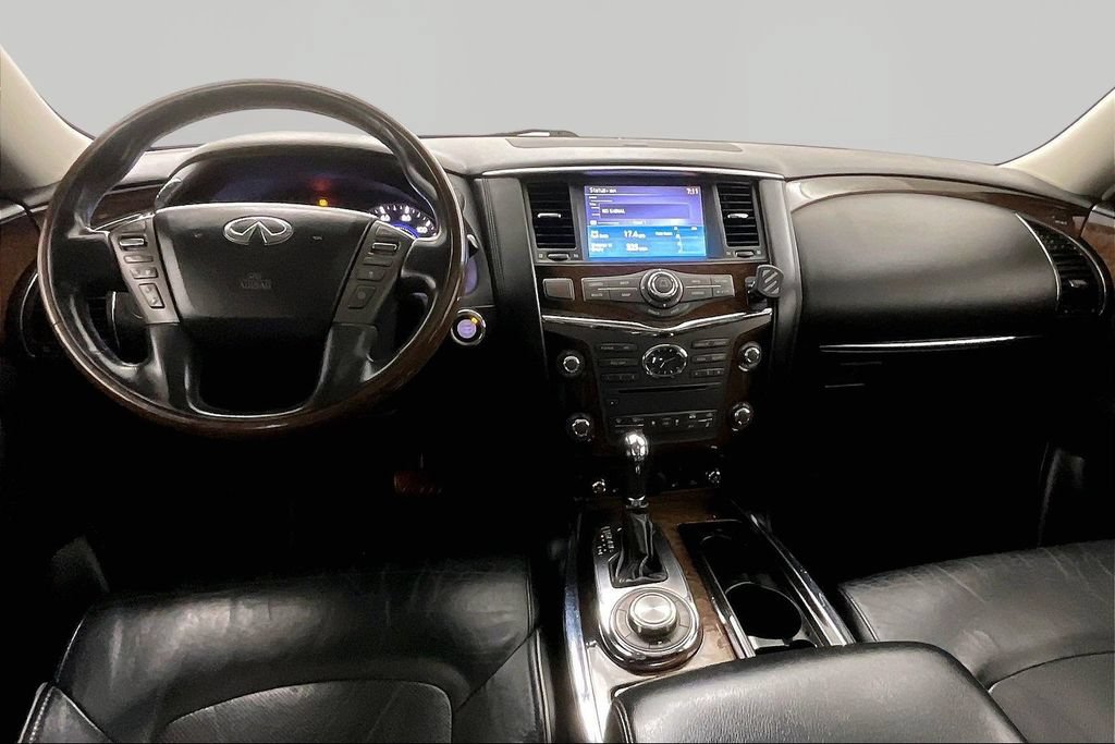 Used 2013 INFINITI QX56 4WD image 8