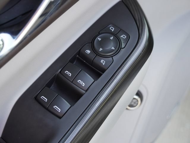Used 2021 GMC Acadia SLT w/ Preferred Package FWD image 22