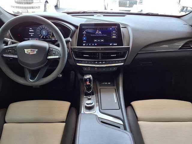 Used 2023 Cadillac CT5 V w/ Premium Package RWD image 7