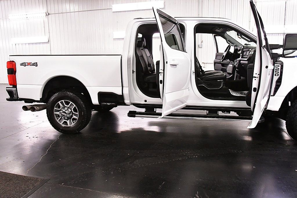 Used 2024 Ford F250 Lariat image 35