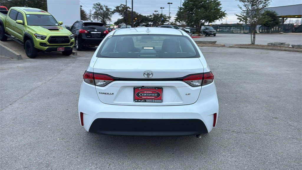 Certified 2023 Toyota Corolla LE image 4