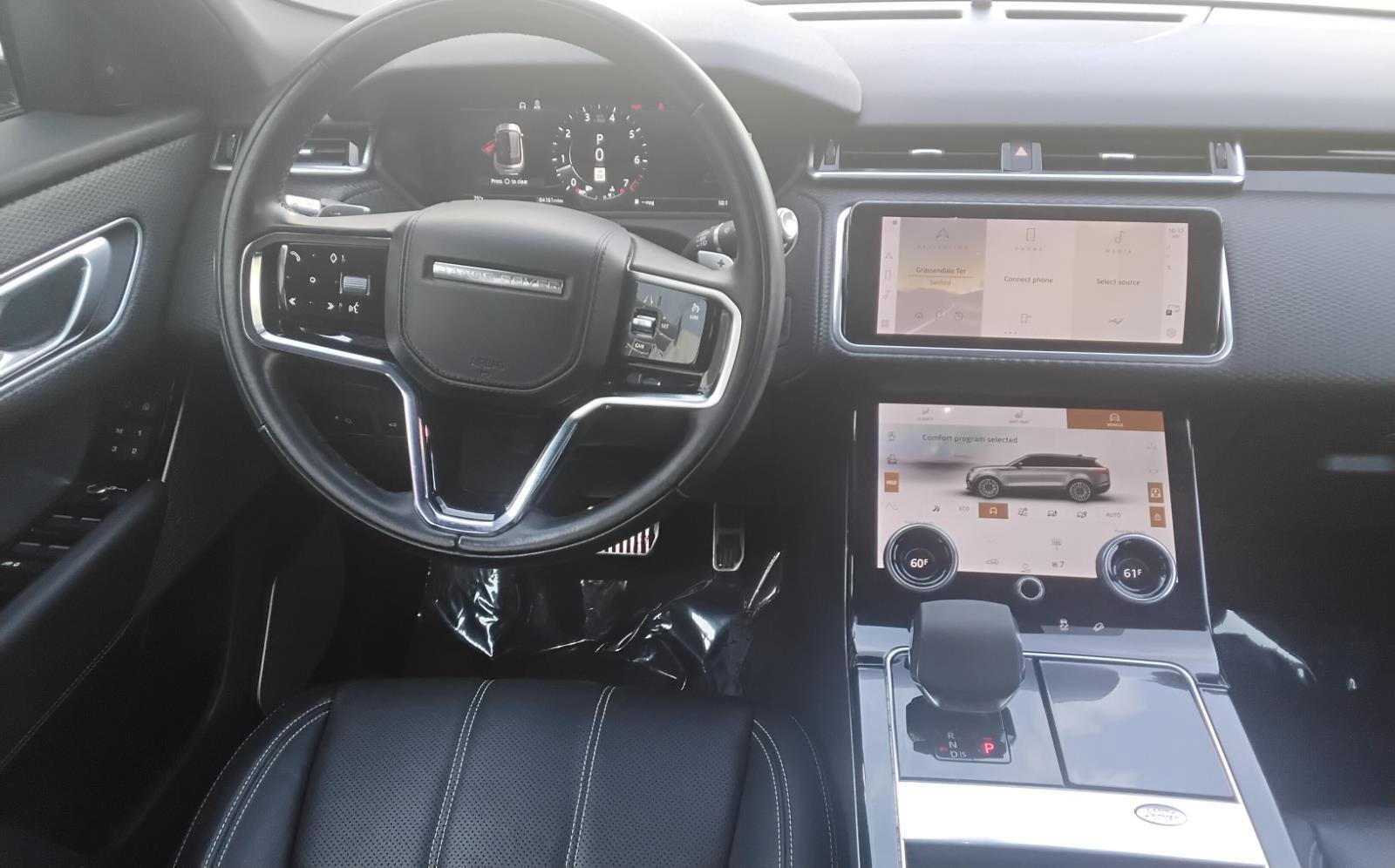 Used 2021 Land Rover Range Rover Velar R-Dynamic S image 21