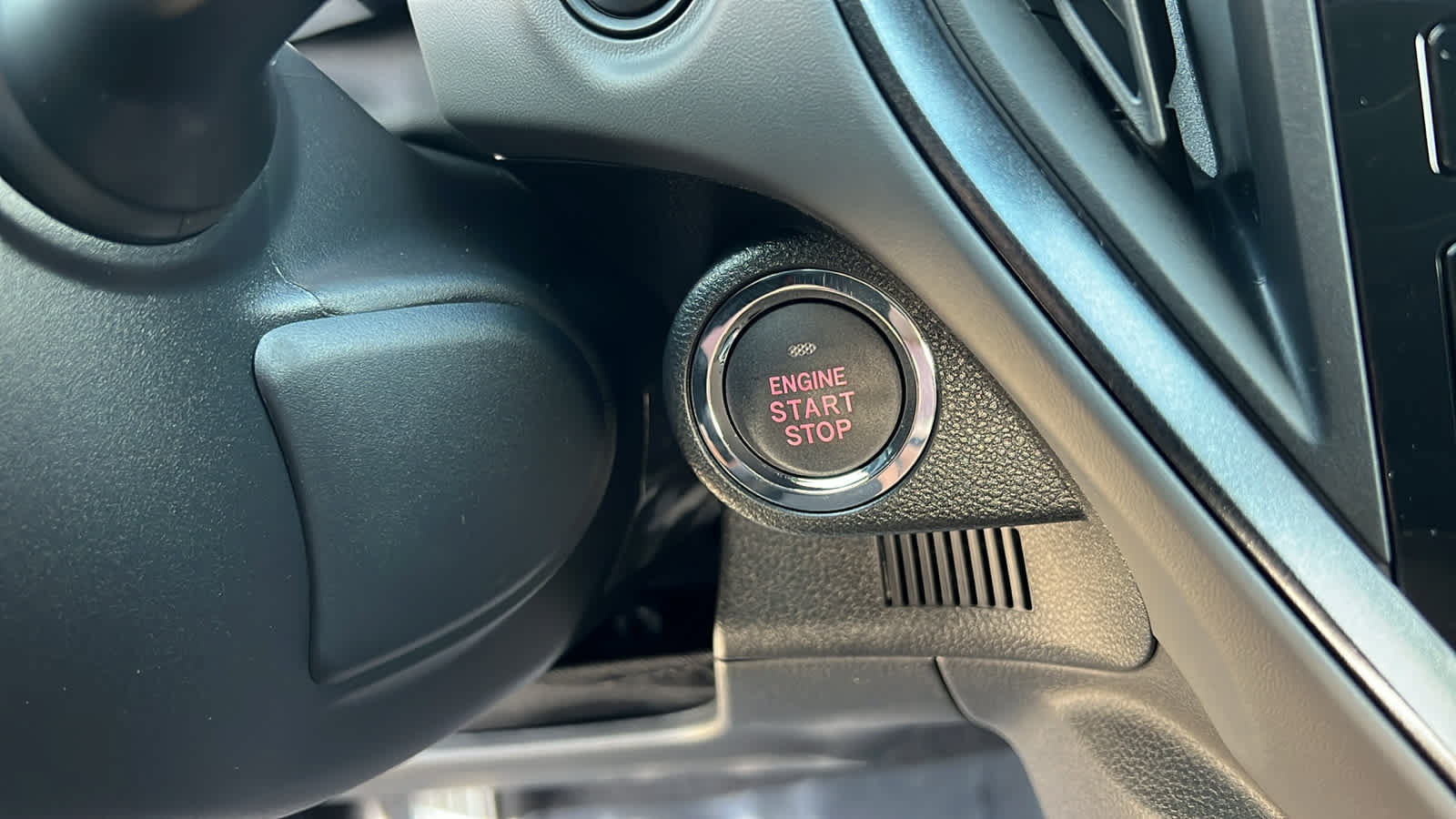 New 2026 Subaru Crosstrek 2.5i Limited AWD/4WD image 17