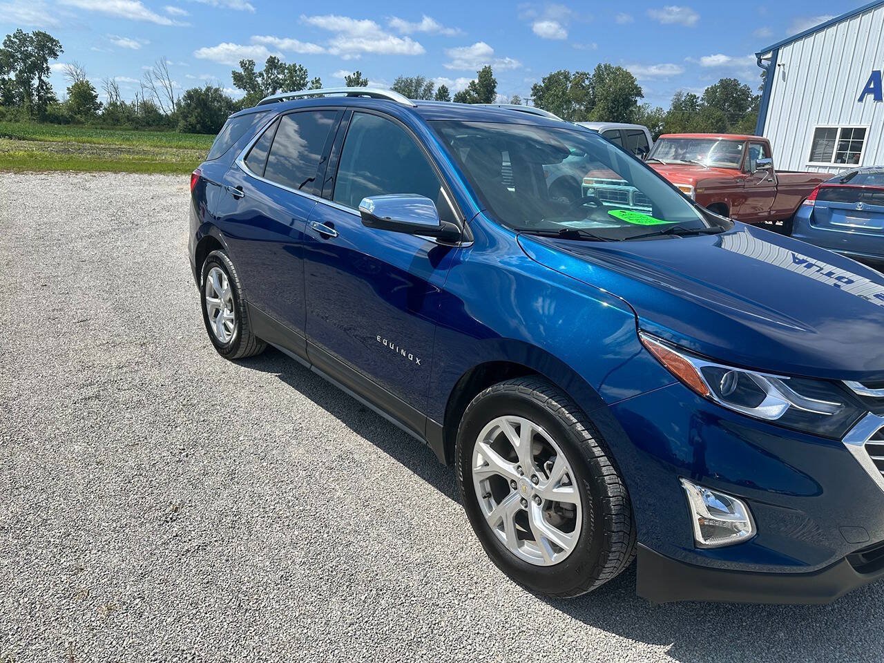 Used 2021 Chevrolet Equinox Premier w/ LPO, Floor Liner Package FWD image 8