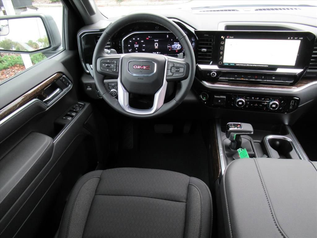 New 2026 GMC Sierra 1500 Elevation image 13