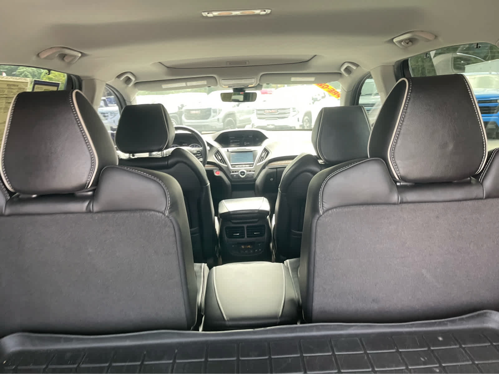 Used 2020 Acura MDX w/ Advance Package FWD image 19