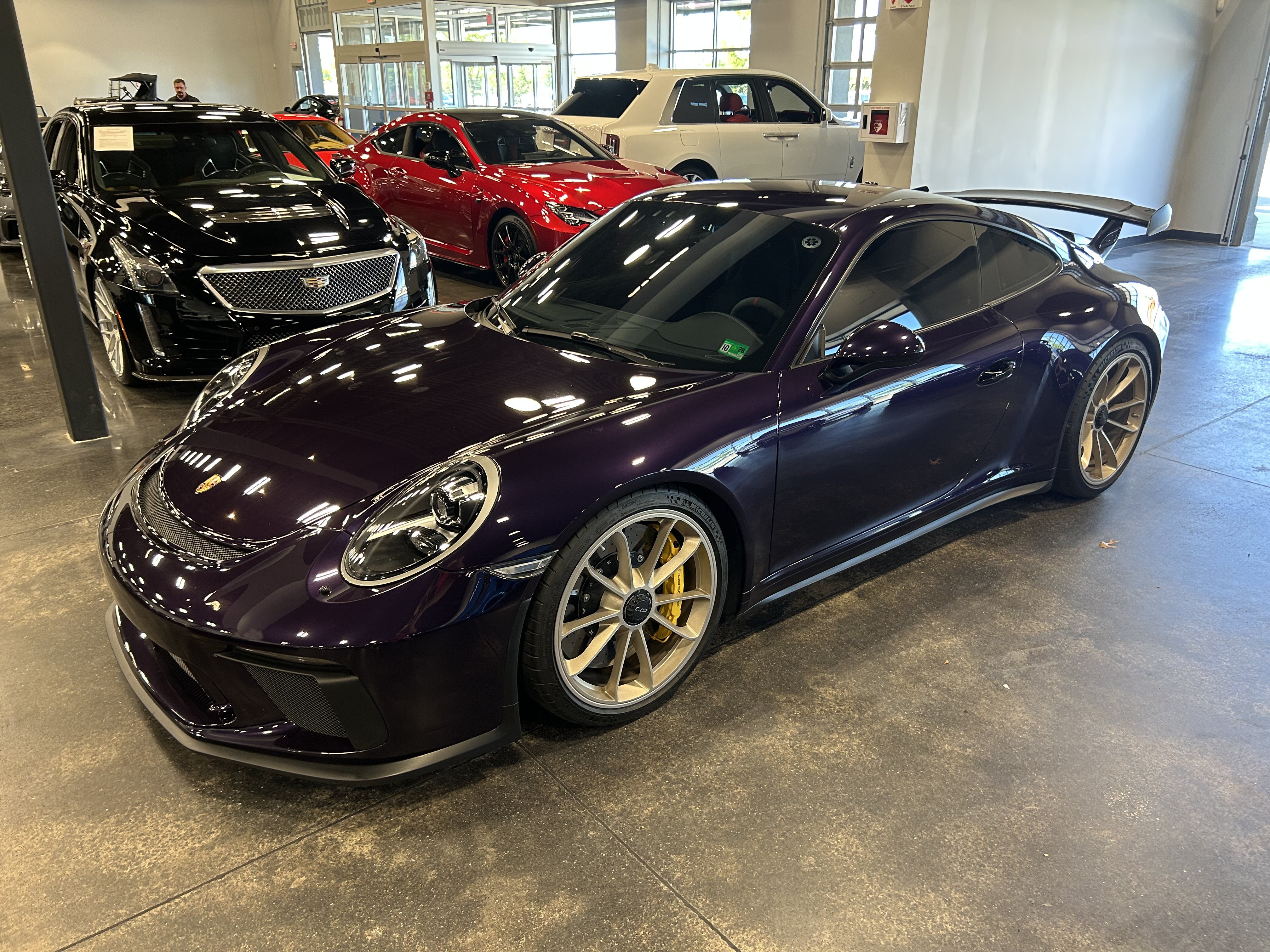 Used 2018 Porsche 911 GT3 RWD image 8