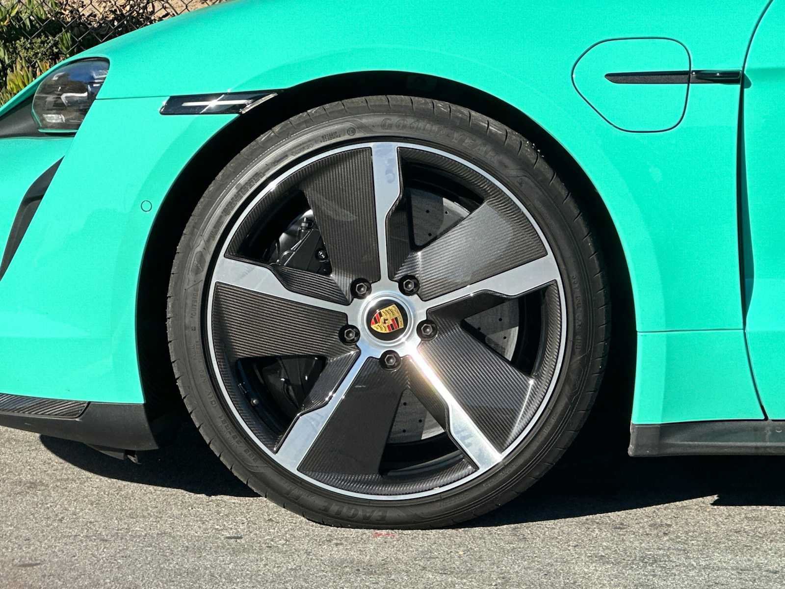 Certified 2024 Porsche Taycan Turbo S AWD/4WD image 27